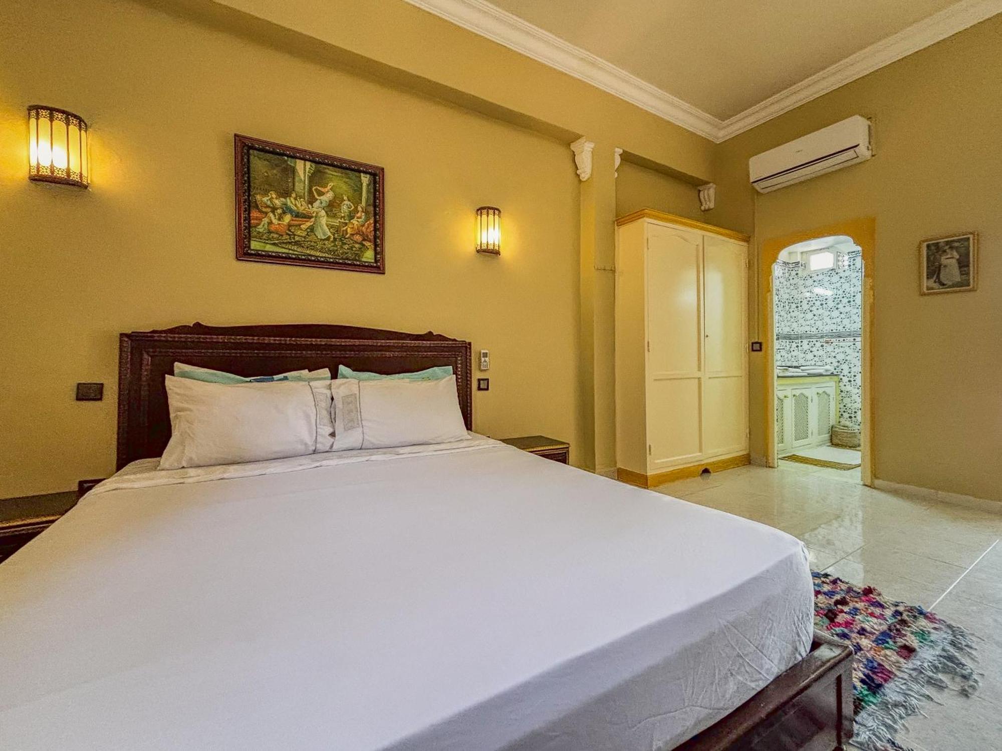 Le Bleu House Bed & Breakfast Sidi Abdallah Ghiat Exterior photo